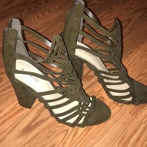 Strappy heeled sandals